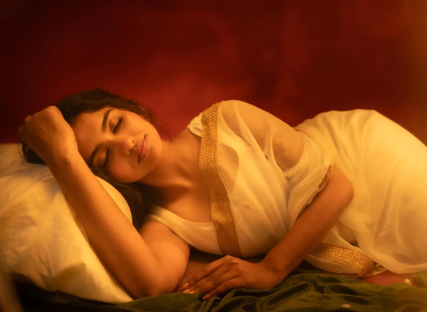 Mamitha Baiju - mamitha-baiju-hot-2.webp